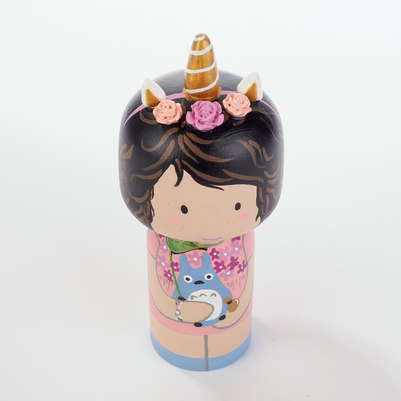 Introducing our new family portrait Unicorn Kokeshi dolls!  Give something unique and personalized.  Customize your family, friends, or colleagues on Kokeshi dolls!  They are hand-painted with love that show the uniqueness of each individual.
