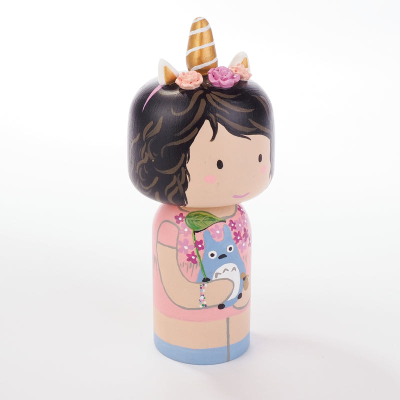 Introducing our new family portrait Unicorn Kokeshi dolls!  Give something unique and personalized.  Customize your family, friends, or colleagues on Kokeshi dolls!  They are hand-painted with love that show the uniqueness of each individual.