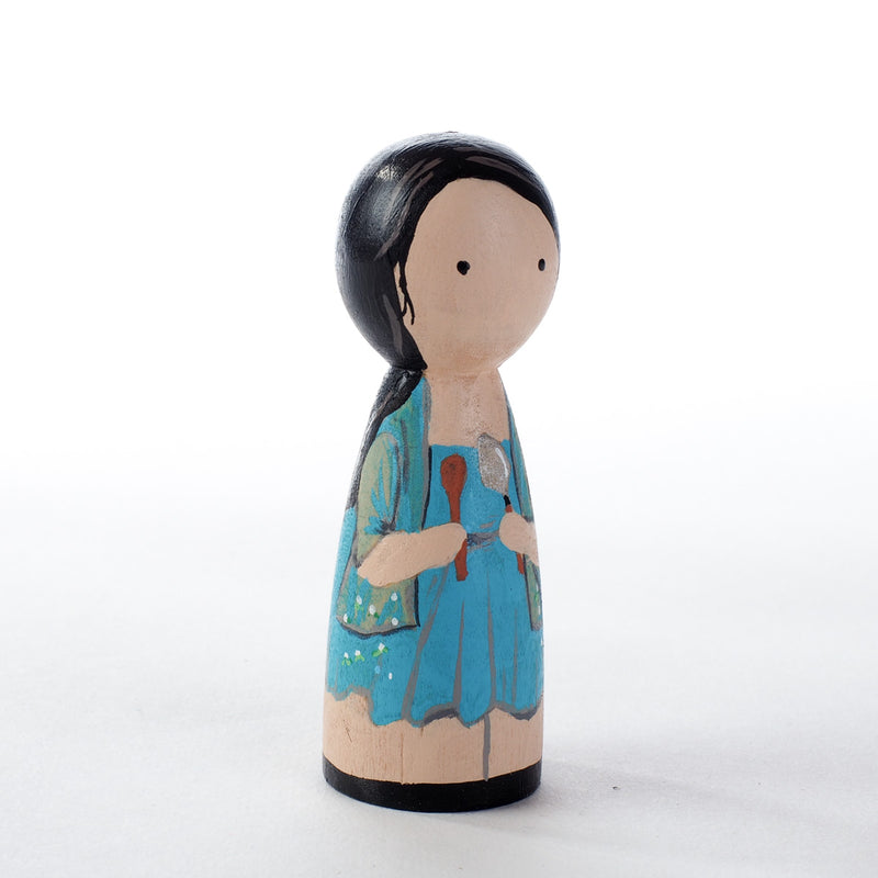 Give something unique and personalized.  Custom peg dolls of your family!  They are hand-painted that show the uniqueness of each individual in your family.  This will definitely touch the heart and bring smiles, may be even happy tears to your family.   These are great for parent's gifts, grandparent’s gifts, birthdays, anniversary gifts, couples’ gifts, or any other occasions.