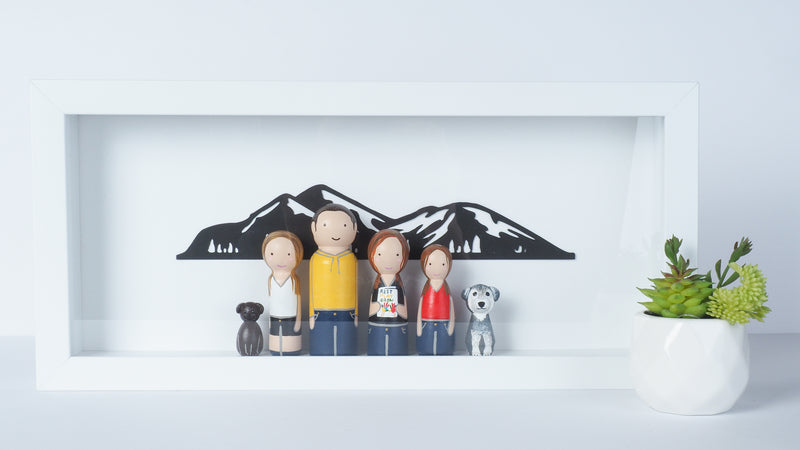 Family and friends portrait - Peg dolls