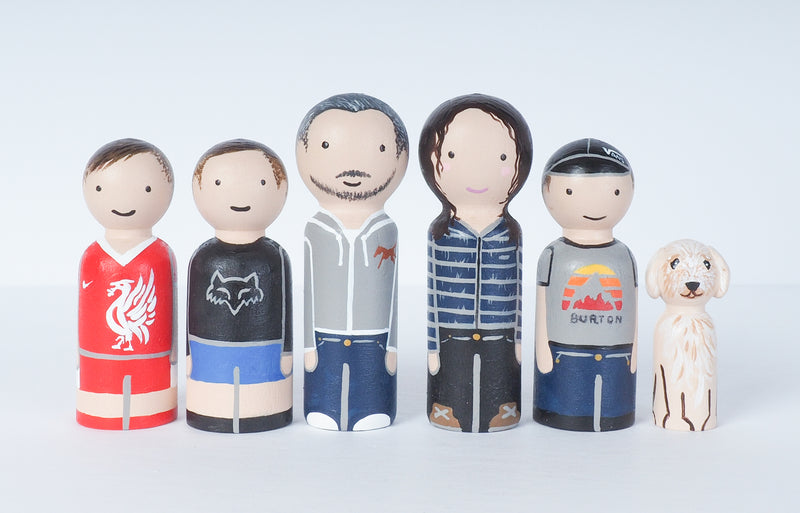 Family and friends portrait - Peg dolls