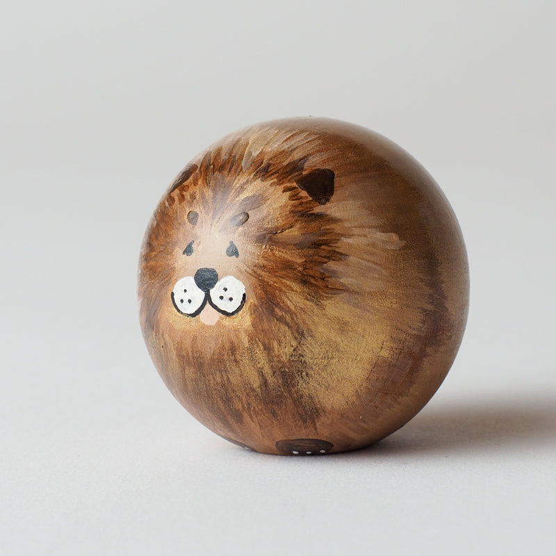 Chow Chow Dog Peg Dolls – Unique pet portrait for pet owners.  Custom dog portrait on a wooden peg doll!  The pet peg doll is hand-painted that show the uniqueness of the pet.  What a unique gift for pet owners or for yourself.  Perfect and unique gift for dog lovers!  It is also a great gift for pet memorials.  It will touch the heart.