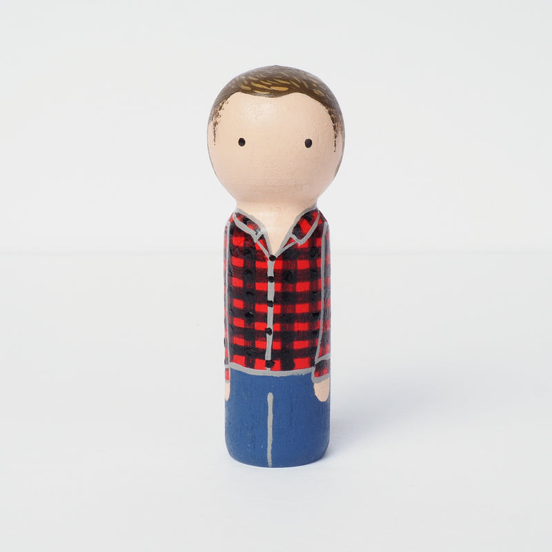 Give something unique and personalized.  Custom peg dolls of your family!  They are hand-painted that show the uniqueness of each individual in your family.  This will definitely touch the heart and bring smiles, may be even happy tears to your family.   These are great for parent's gifts, grandparent’s gifts, birthdays, anniversary gifts, couples’ gifts, or any other occasions.