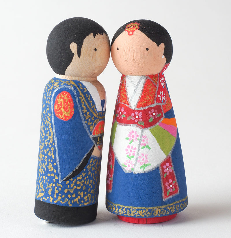 Korean Wedding Cake topper - Peg dolls