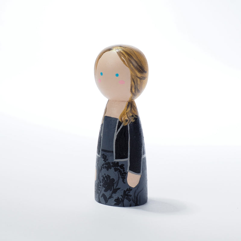 Give something unique and personalized.  Custom peg dolls of your family!  They are hand-painted that show the uniqueness of each individual in your family.  This will definitely touch the heart and bring smiles, may be even happy tears to your family.   These are great for Christmas gifts, parent's gifts, grandparent’s gifts, birthdays, anniversary gifts, couples’ gifts, or any other occasions.