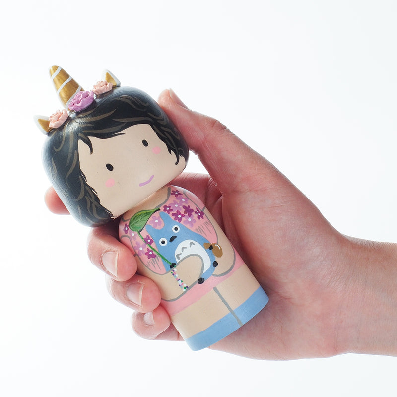 Introducing our new family portrait Unicorn Kokeshi dolls!  Give something unique and personalized.  Customize your family, friends, or colleagues on Kokeshi dolls!  They are hand-painted with love that show the uniqueness of each individual. 