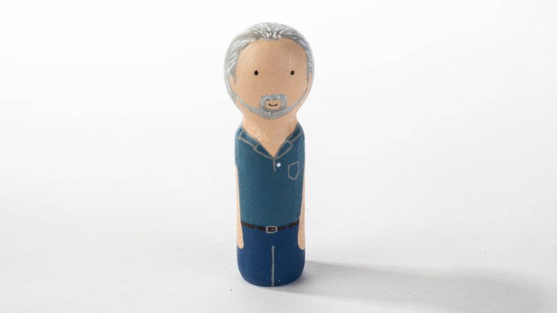 Give something unique and personalized.  Custom peg dolls of your family!  They are hand-painted that show the uniqueness of each individual in your family.  This will definitely touch the heart and bring smiles, may be even happy tears to your family.   These are great for parent's gifts, grandparent’s gifts, birthdays, anniversary gifts, couples’ gifts, or any other occasions.