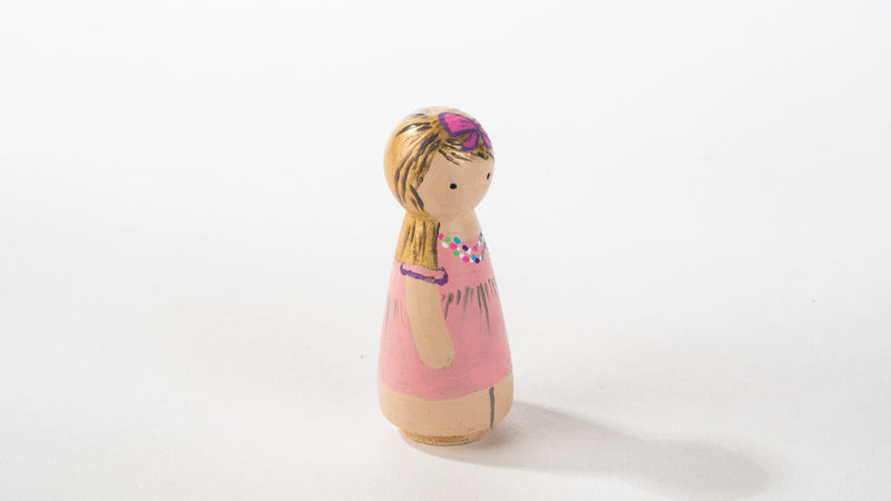 Give something unique and personalized.  Custom peg dolls of your family!  They are hand-painted that show the uniqueness of each individual in your family.  This will definitely touch the heart and bring smiles, may be even happy tears to your family.   These are great for parent's gifts, grandparent’s gifts, birthdays, anniversary gifts, couples’ gifts, or any other occasions.