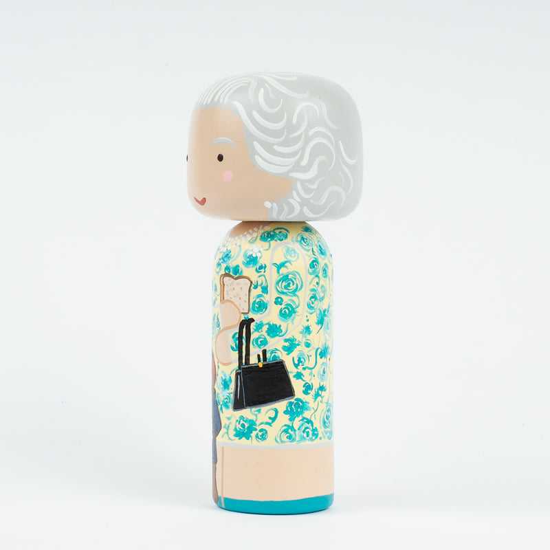 Queen Elizabeth Kokeshi peg doll.  Hand painted.