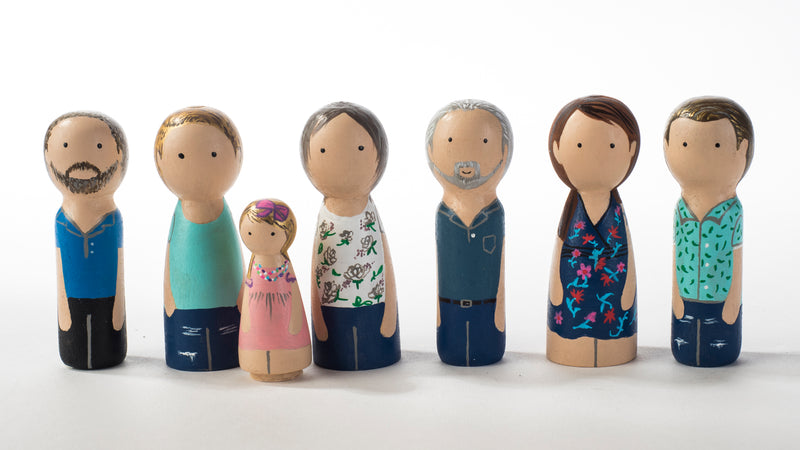 Family and friends portrait - Peg dolls
